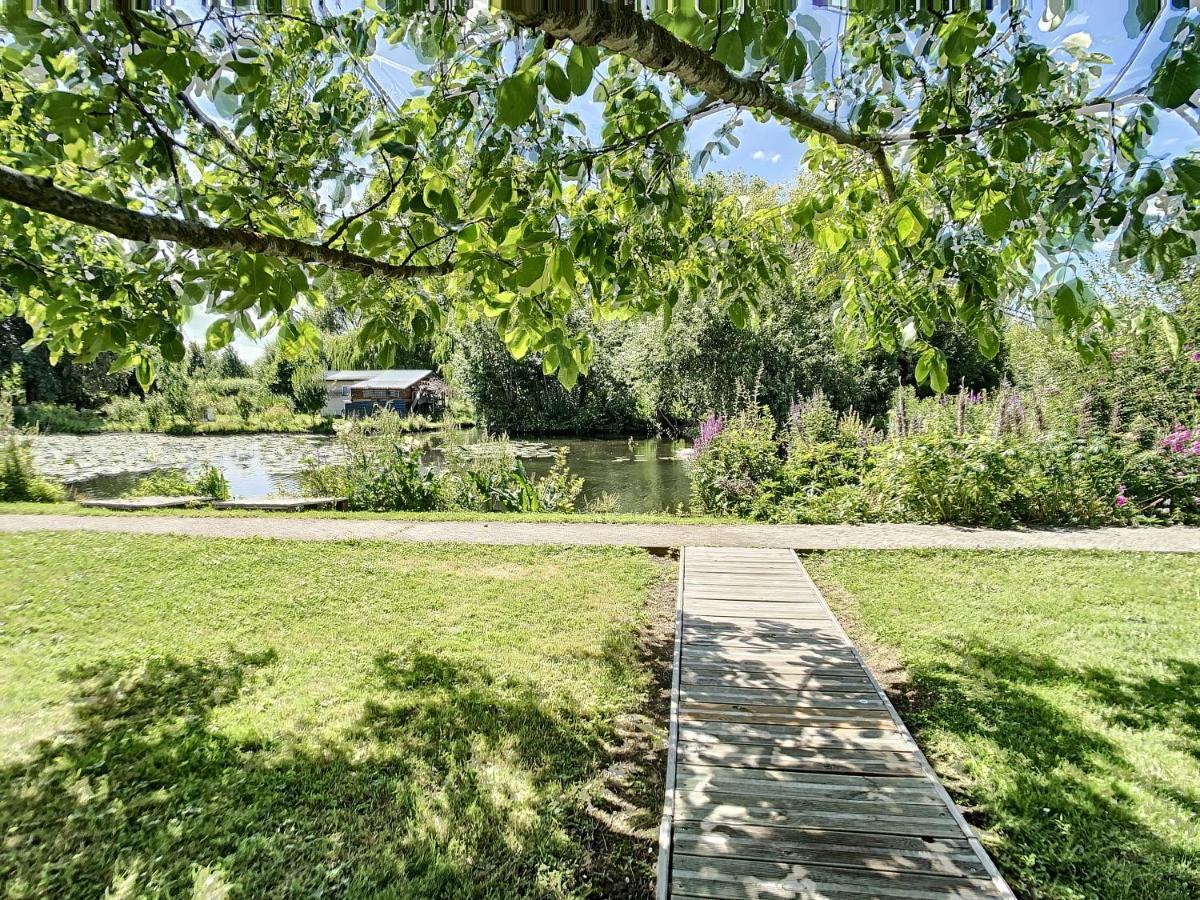 Le Chalet Des Hortillonnages อาเมียงส์ ภายนอก รูปภาพ