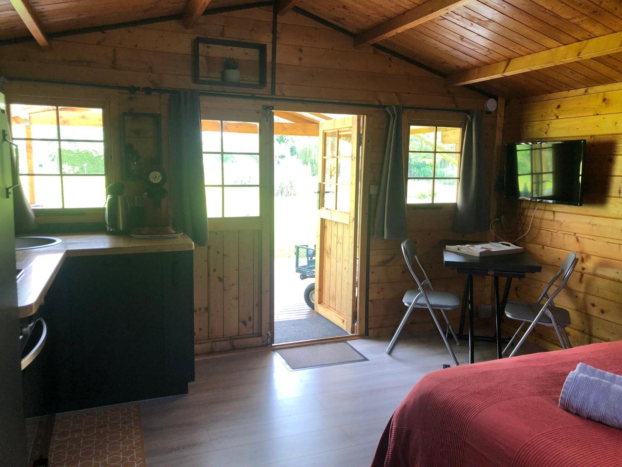 Le Chalet Des Hortillonnages อาเมียงส์ ภายนอก รูปภาพ