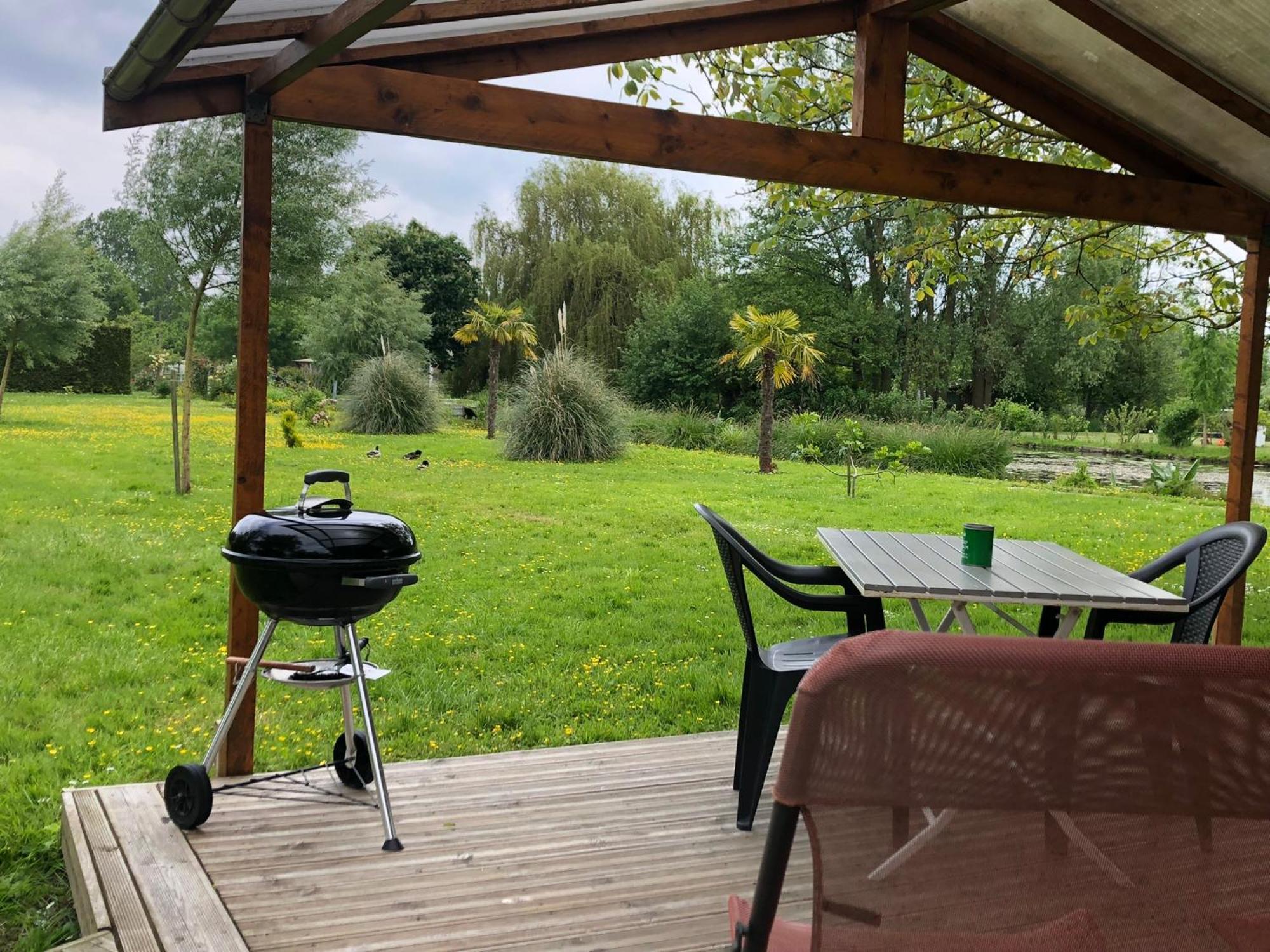 Le Chalet Des Hortillonnages อาเมียงส์ ภายนอก รูปภาพ